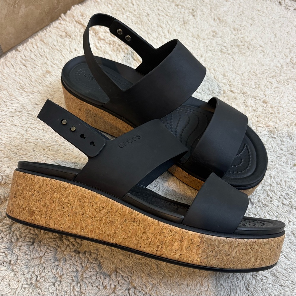 Crocs Brooklyn Cork Low Wedge Sandals